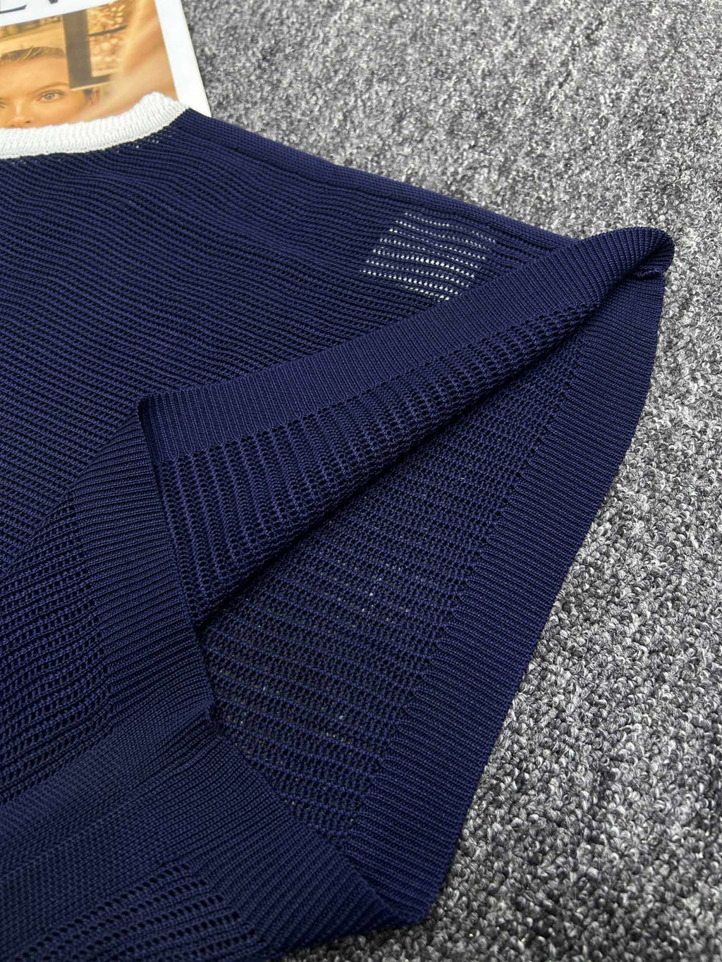 MIUMIU SLEEVELESS TOP STYLE 636