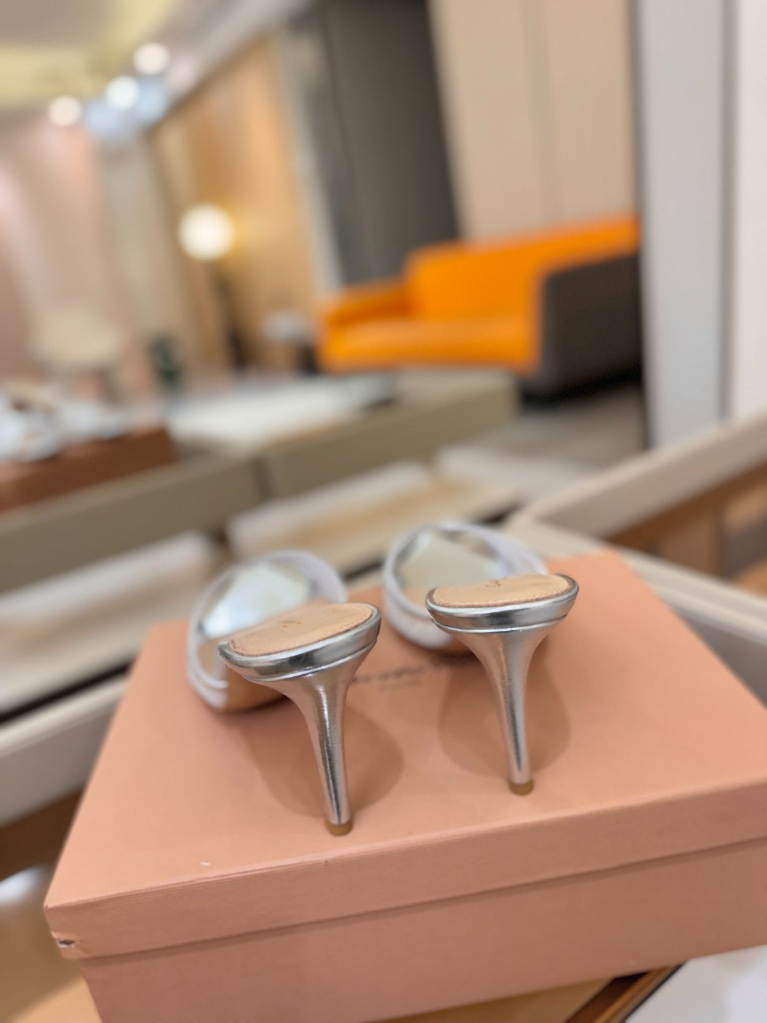 GIANVITO ROSSI 26S POINTED TOE HIGH HEELS 85 MM IN SILVER LAMBSKIN WITH RHINESTONE STRAP