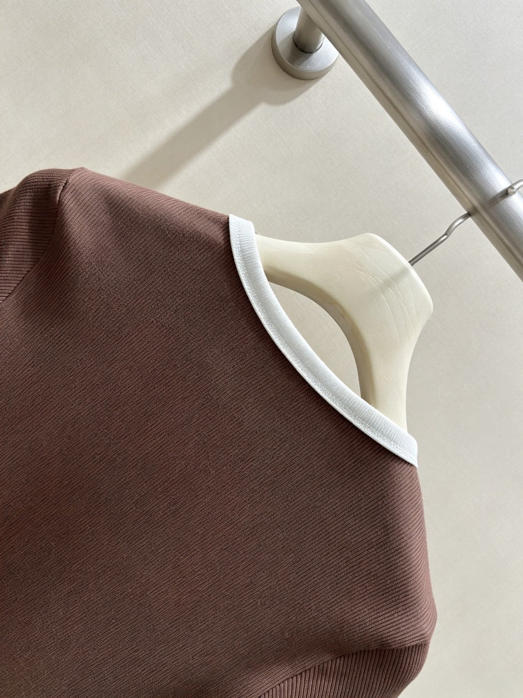 PRADA 26S SHORT-SLEEVE T-SHIRT 1049