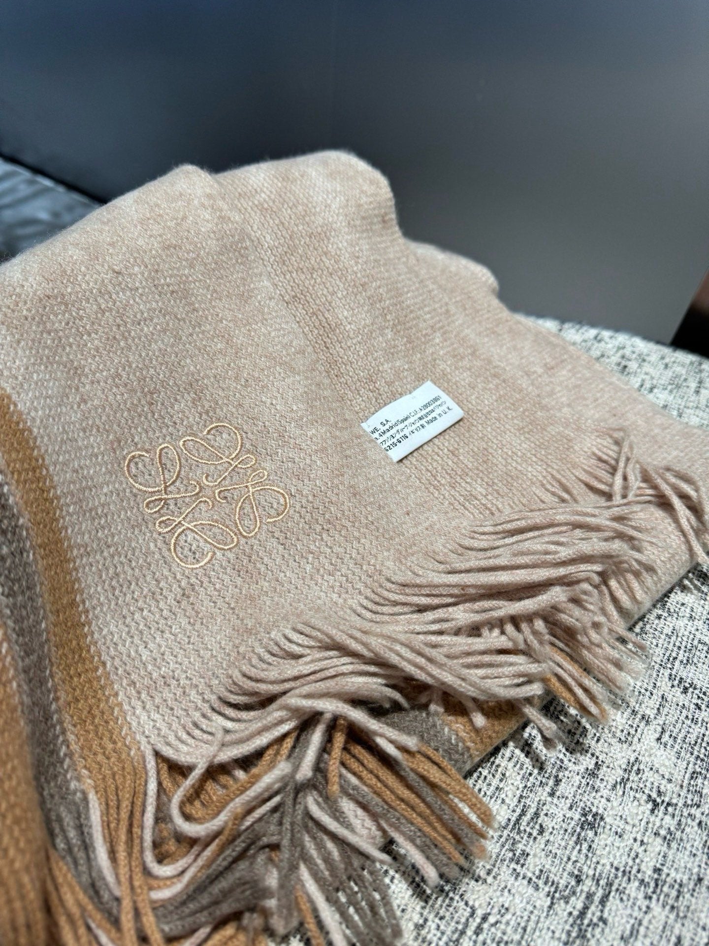 LOEWE 26S SCARF 180 IN CASHMERE 303164