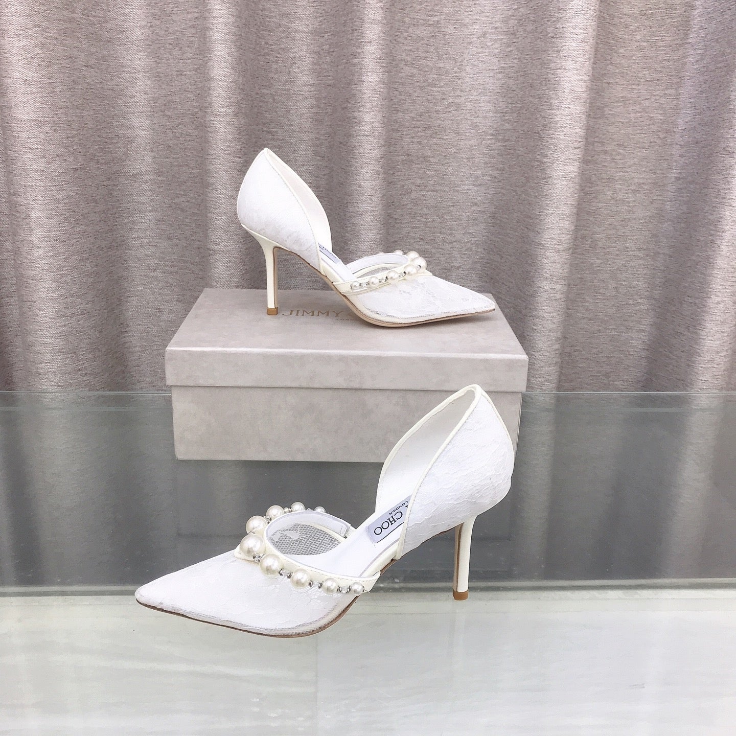 JIMMY CHOO 26S HIGH HEELS 85 MM IN WHITE LACE PEARL-EMBELLISHED