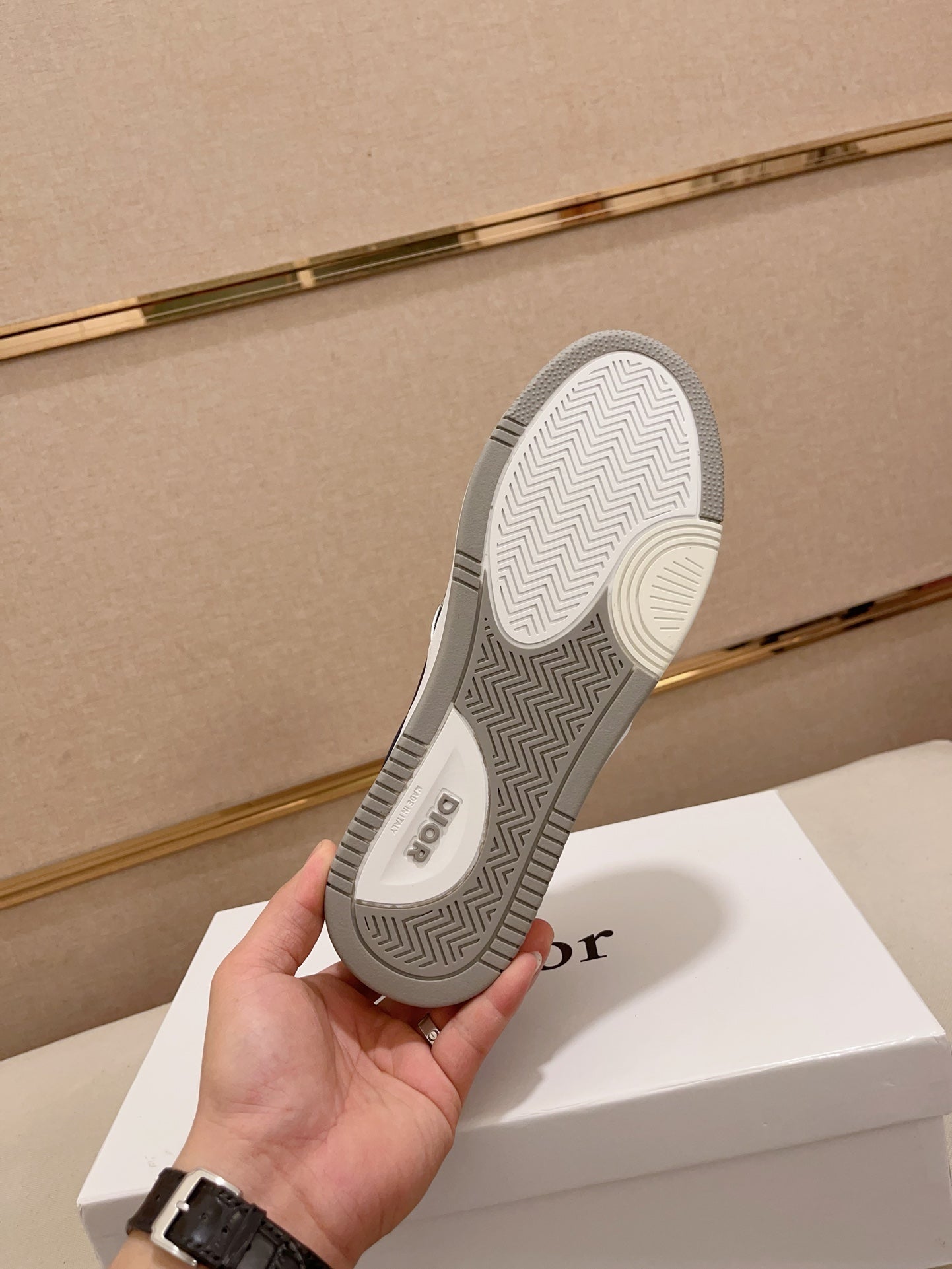 CD SOLAR SLIP-ON NAVY AND BEIGE JACQUARD
