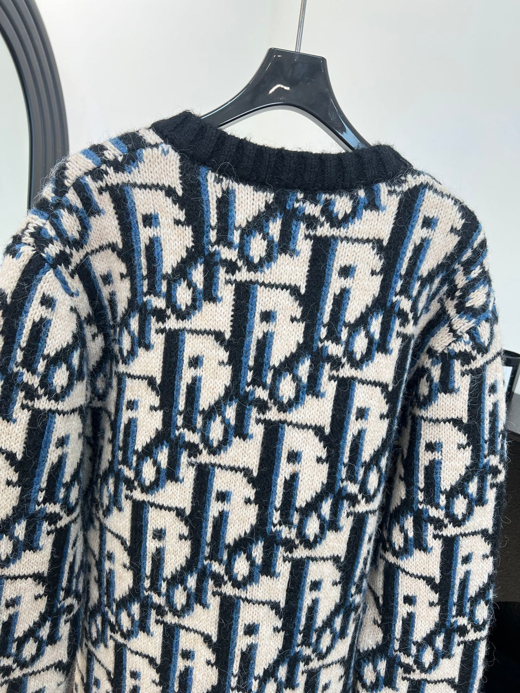 DIOR 26S KNITTED CARDIGAN 1064