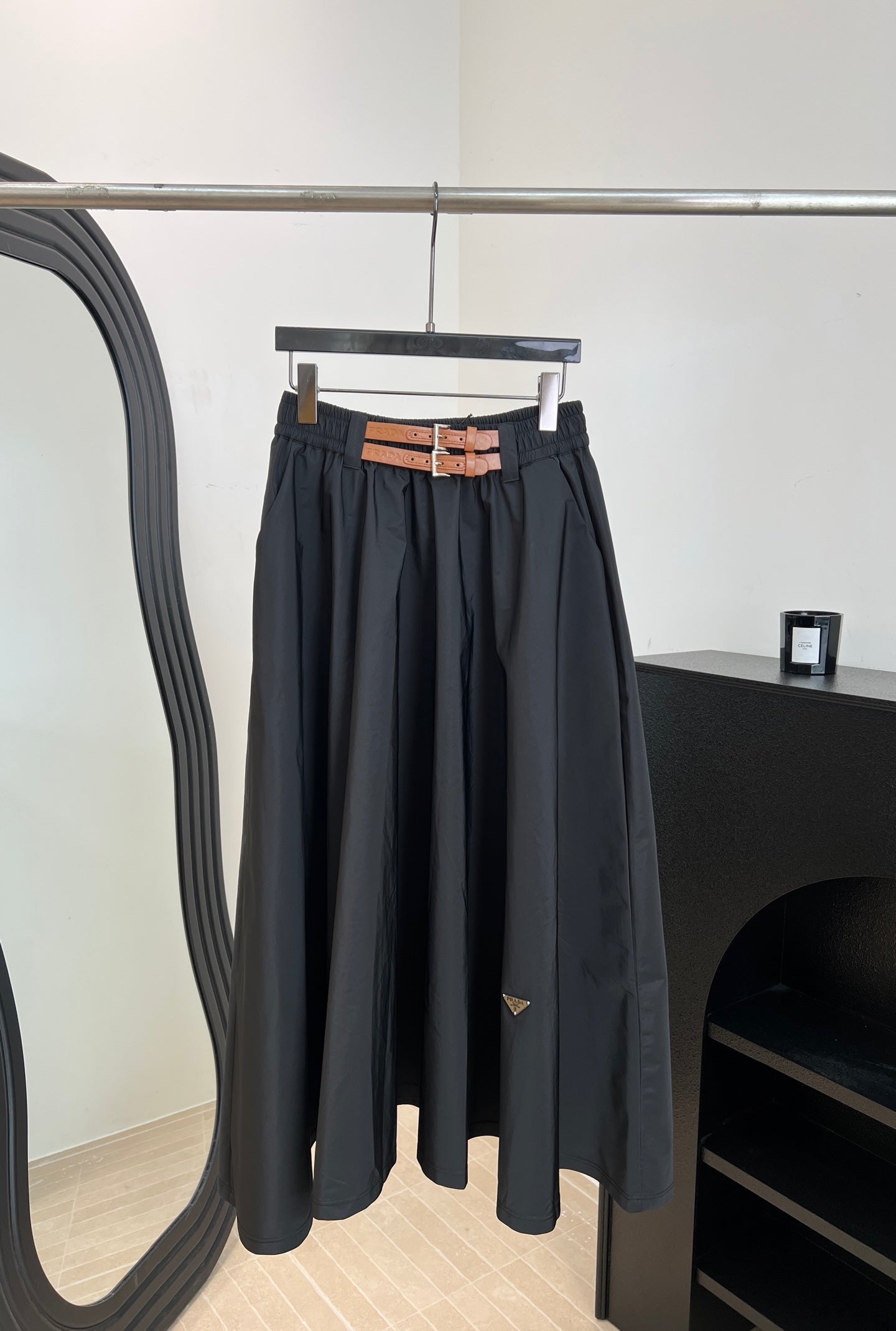 PRADA 26S SKIRT STYLE 993
