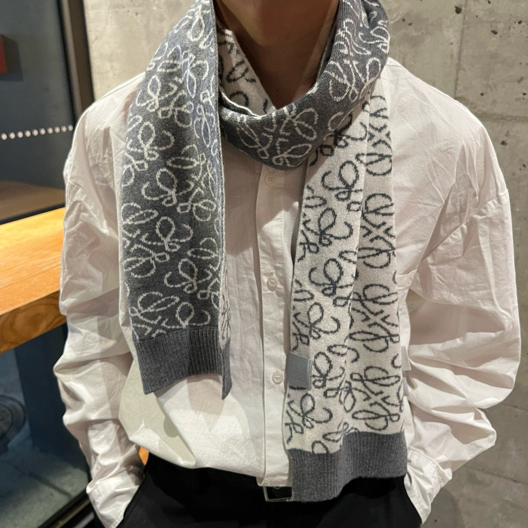 LOEWE 26S SCARF 190 IN CASHMERE WOOL 143457
