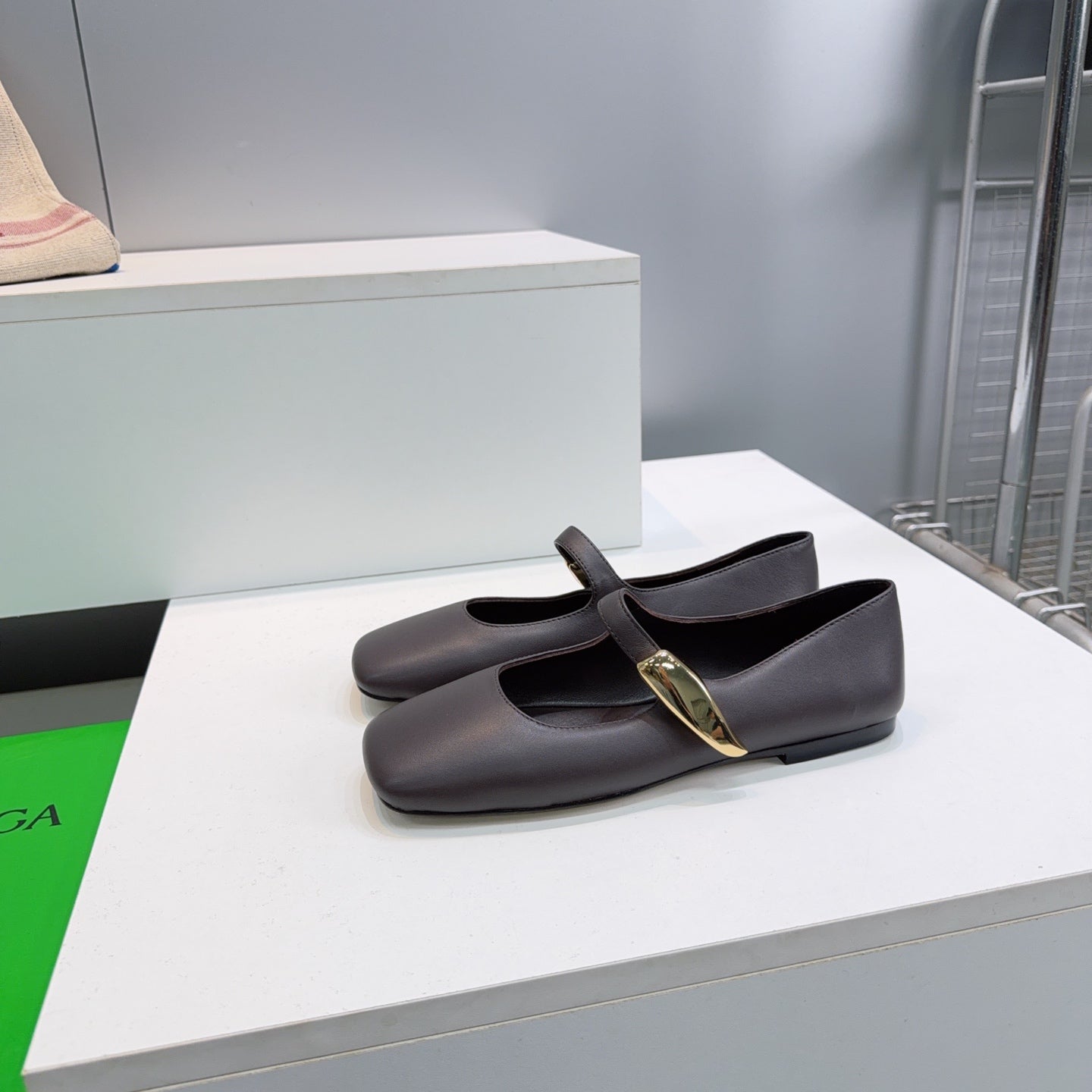 BOTTEGA VENETA 26S SQUARE-TOE MARY JANES IN DARK BROWN LAMBSKIN