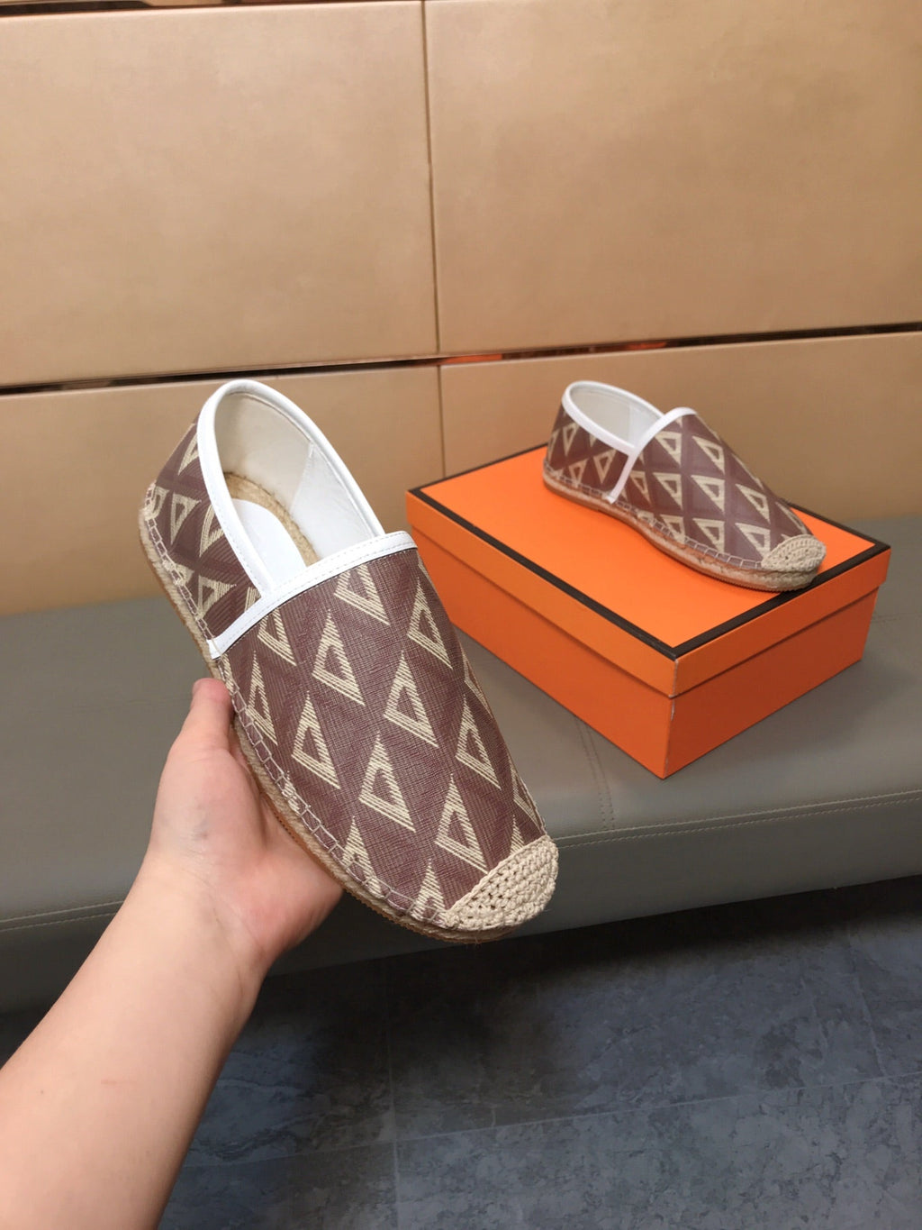 CD PARADISE ESPADRILLE LOAFER RUSSET GEOMETRIC JACQUARD