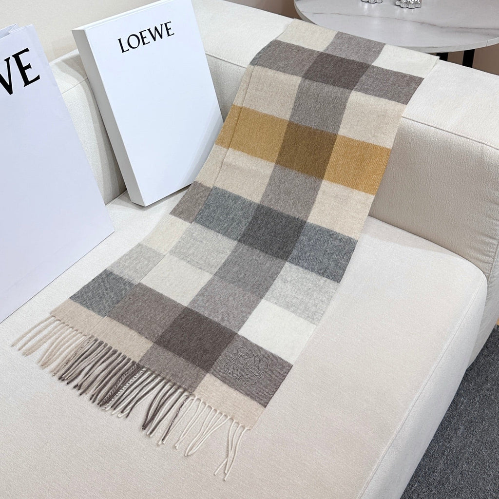LOEWE 26S SCARF 180 IN CASHMERE 320592