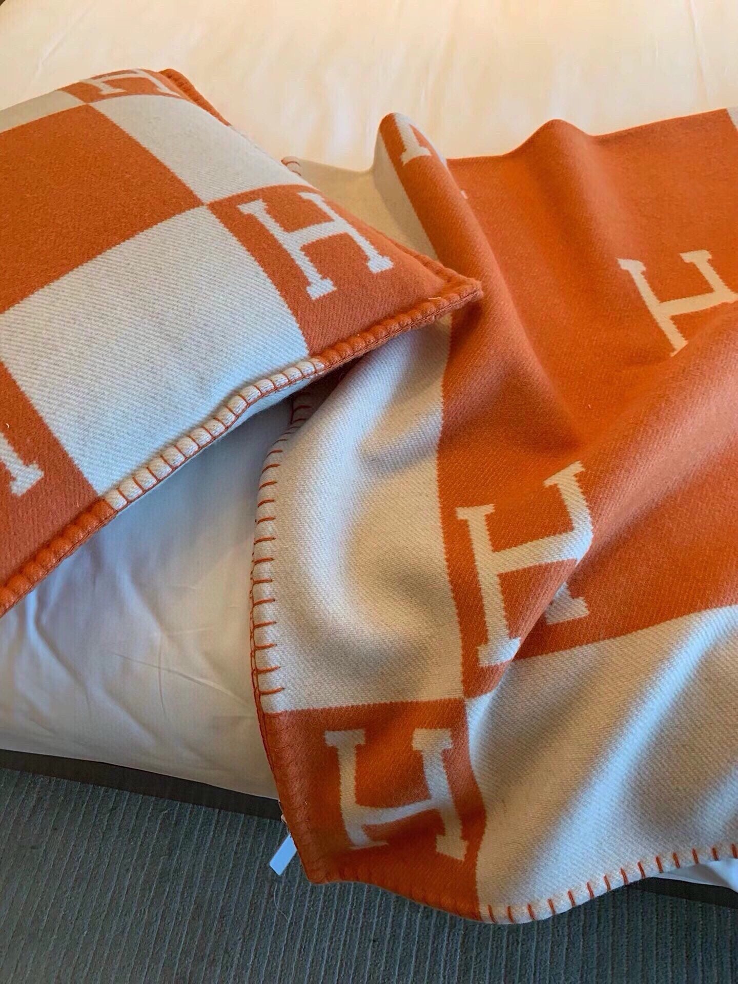 TIGRE BAYADERE BLANAVALON III THROW BLANKET IN SPANISH ORANGE CASHMERE 407145