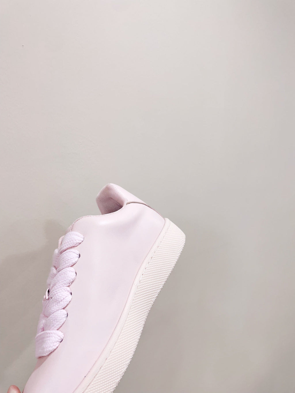BURBERRY 26S LACE UP SNEAKERS IN LIGHT PINK CALFSKIN