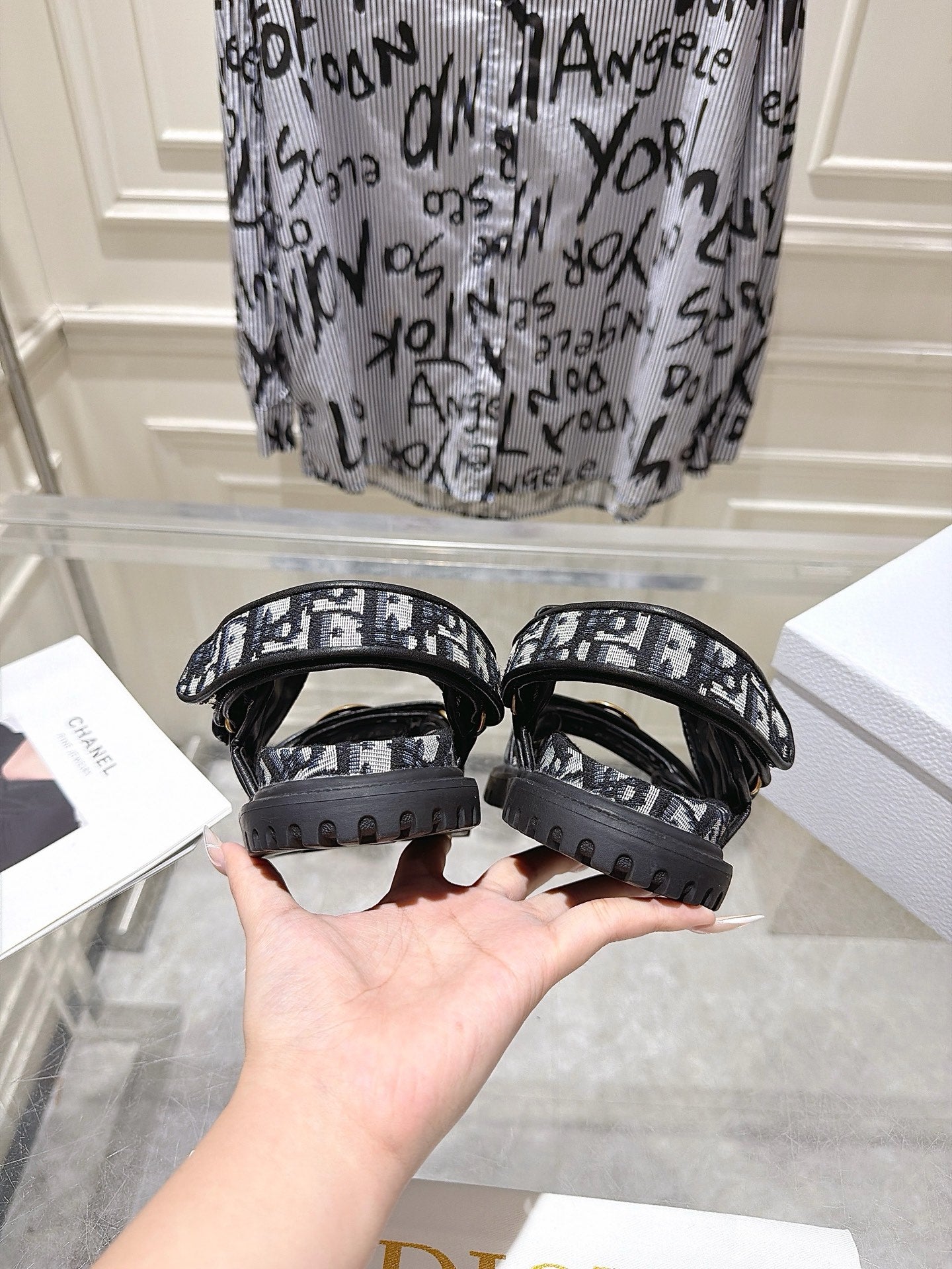 DIOR 26S VELCRO SANDALS IN BLACK MIX WHITE OBLIQUE CANVAS