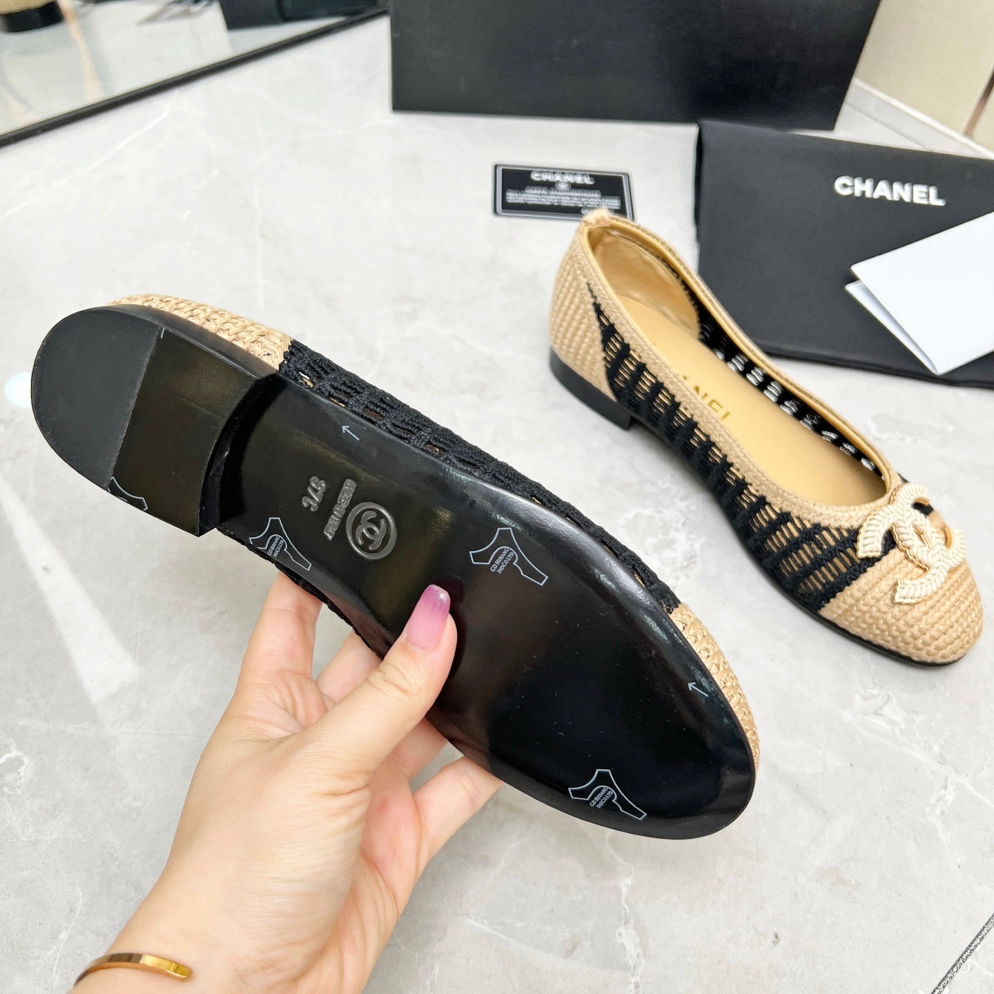 BALLET FLAT 10 MM IN BLACK MIX BEIGE RAFFIA