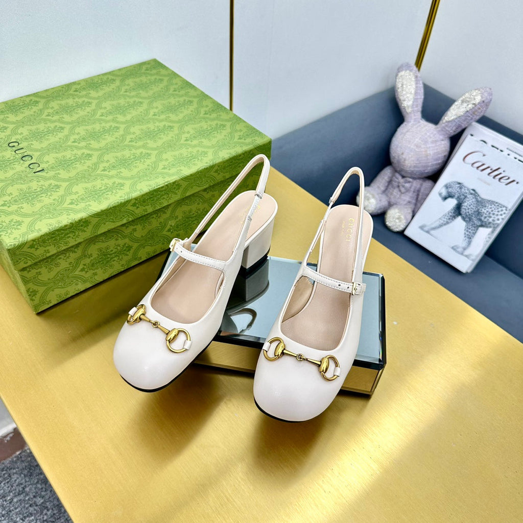 HORSEBIT PUMP IN WHITE SHEEPSKIN