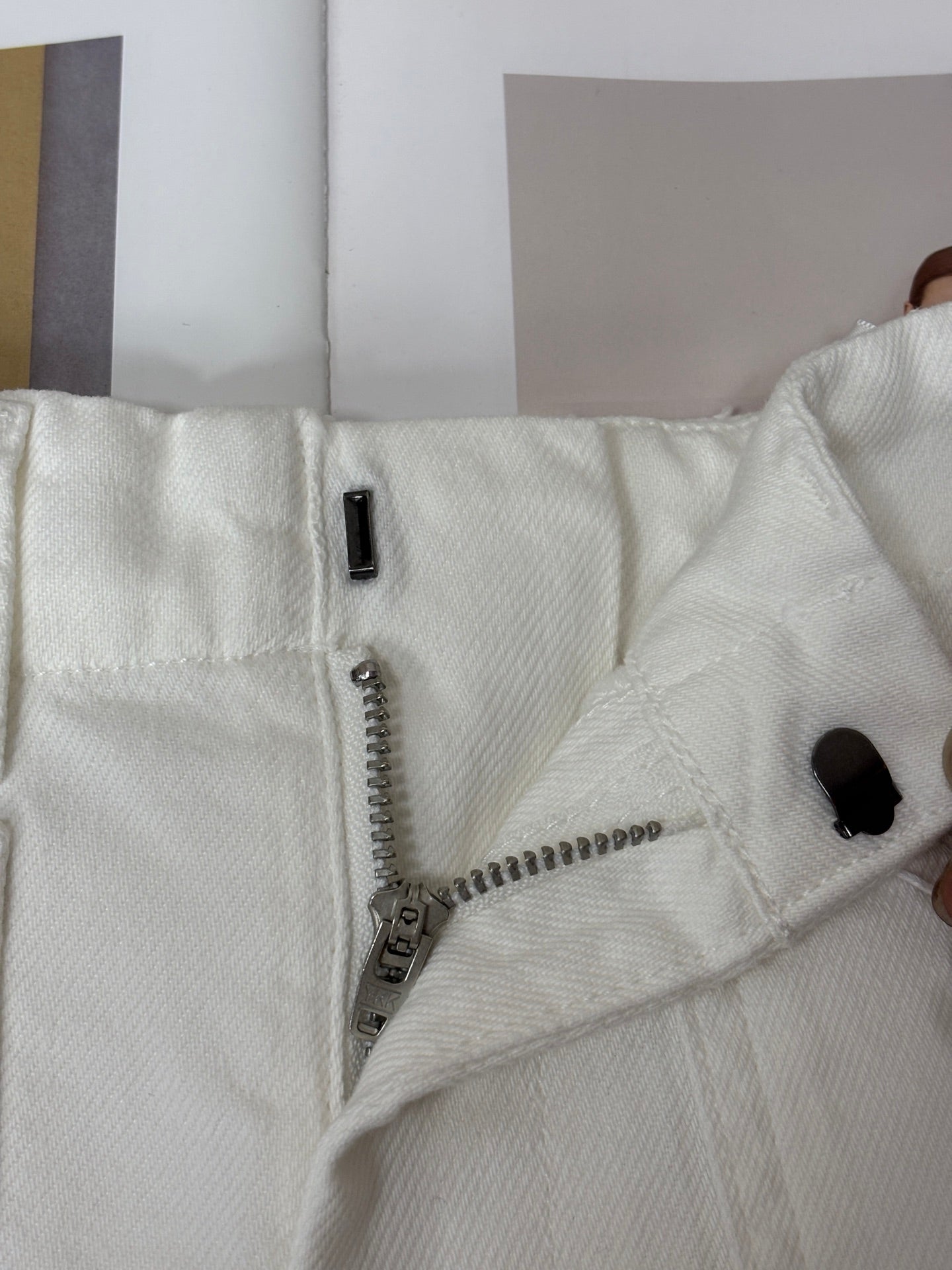 CELINE 26S LONG SHORTS 387