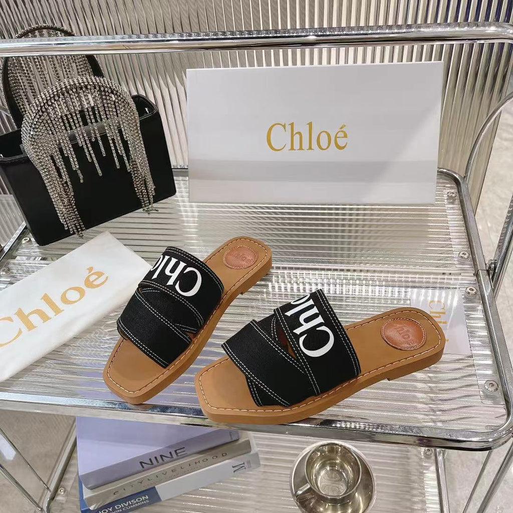 WOODY MULE IN BLACK DENIM WITH WHITE LOGO