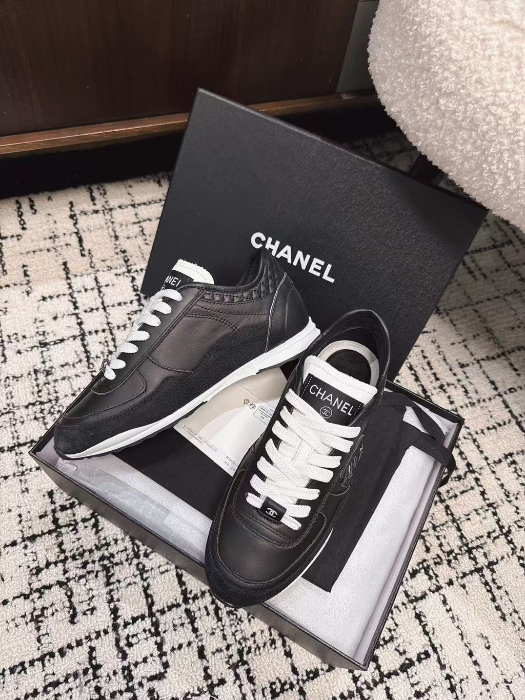 TRAINERS SNEAKER IN BLACK CALFSKIN AND SUEDE