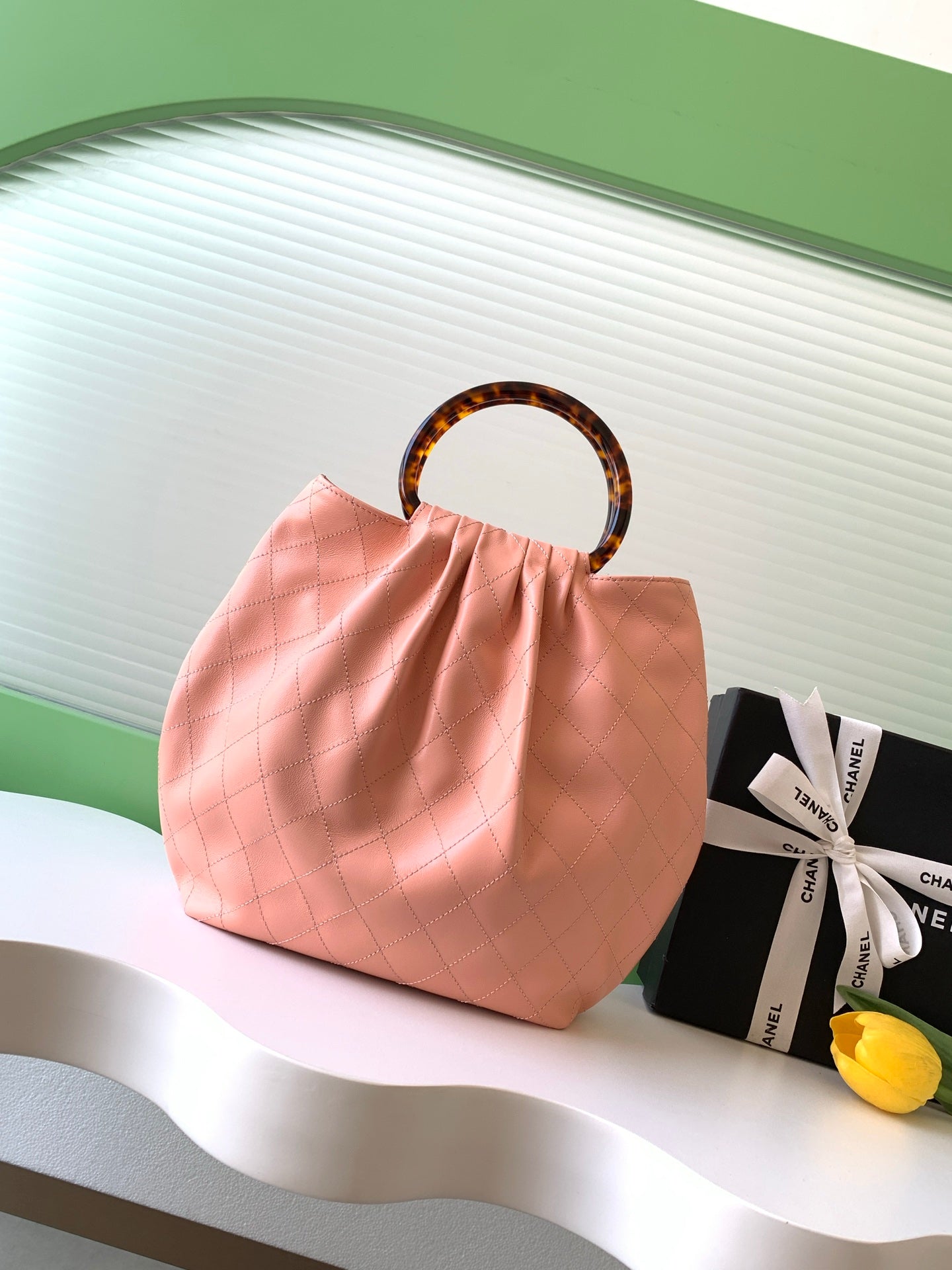 CHANEL 26S HAND BAG 32 IN PINK LAMBSKIN GOLD HARDWARE