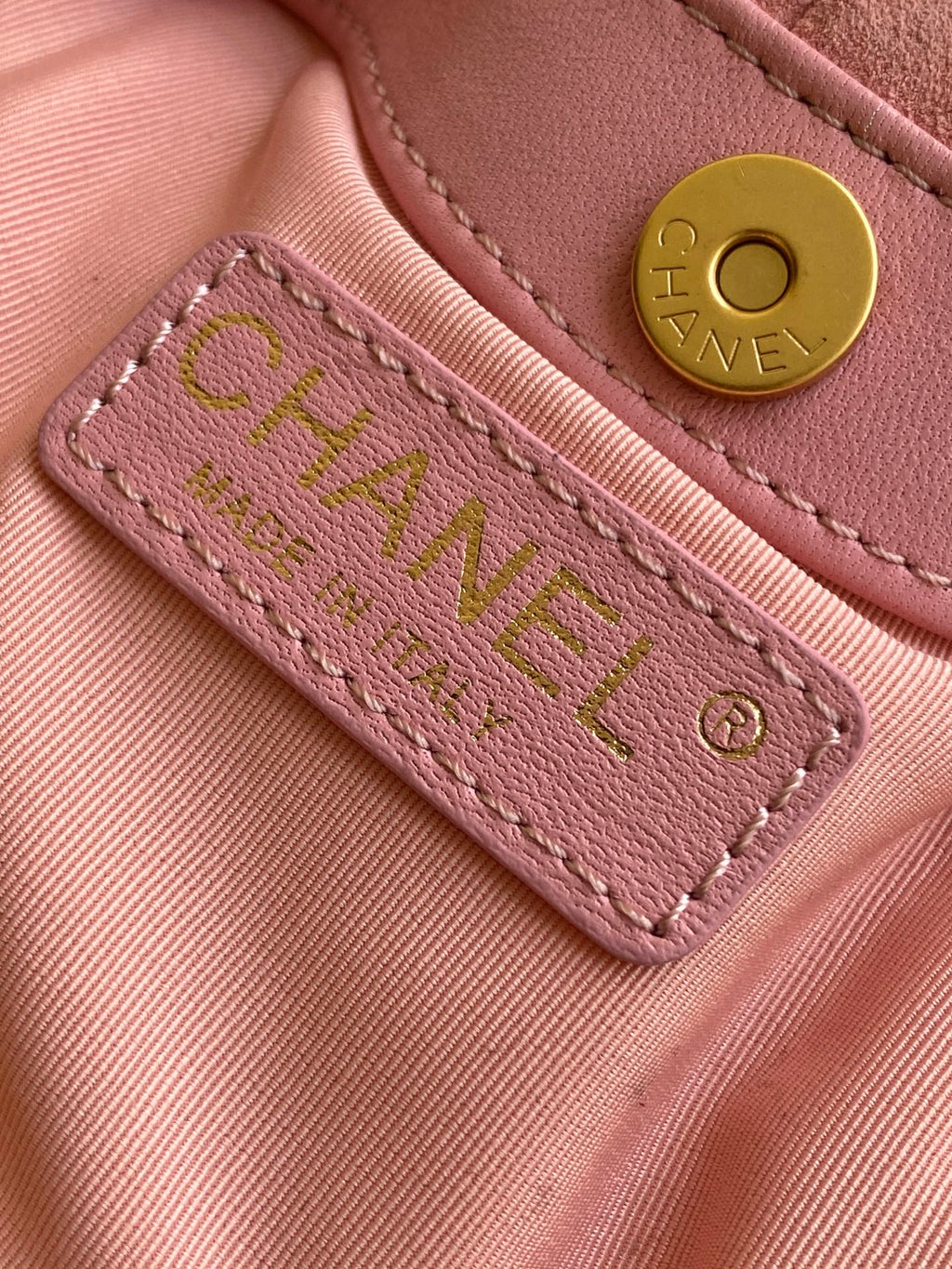 CHANEL 26S HAND BAG 12 IN PINK SUEDE GOLD HARDWARE