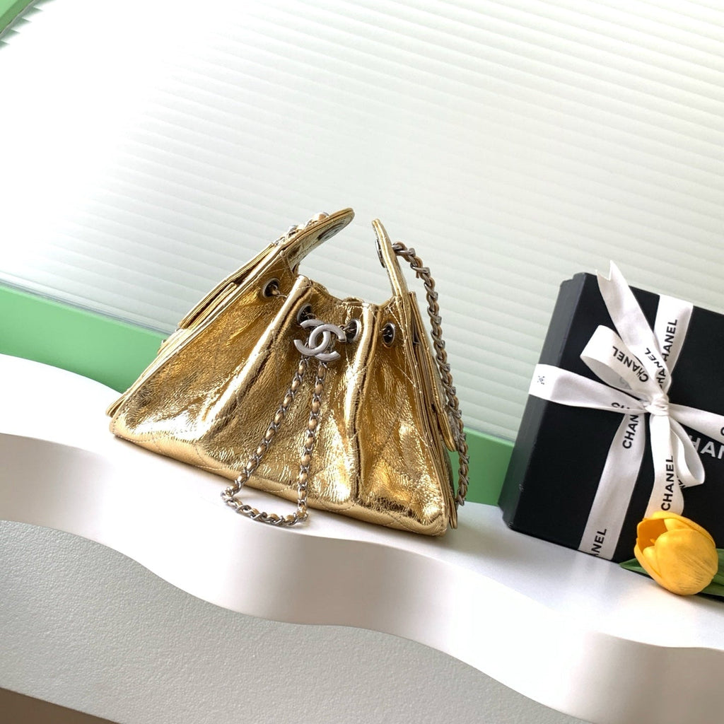 CHANEL 26S HOBO BAG 22 IN GOLD METALLIC CRINKLED CALFSKIN SILVER HARDWARE