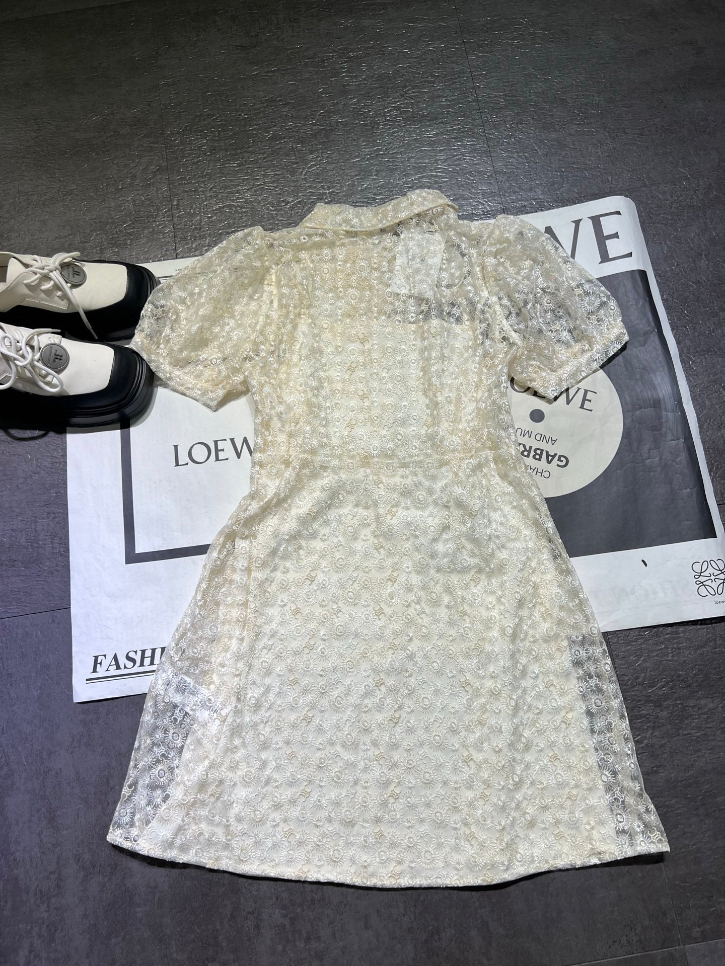 CELINE 26S SHORT SLEEVE DRESS 360