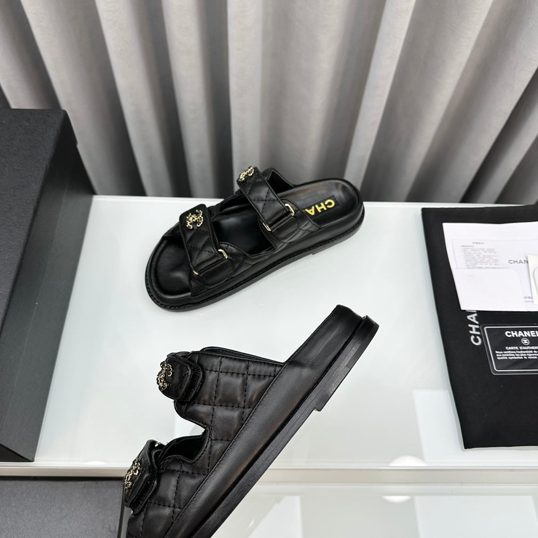 dad sandals black patent interwoven leather cc