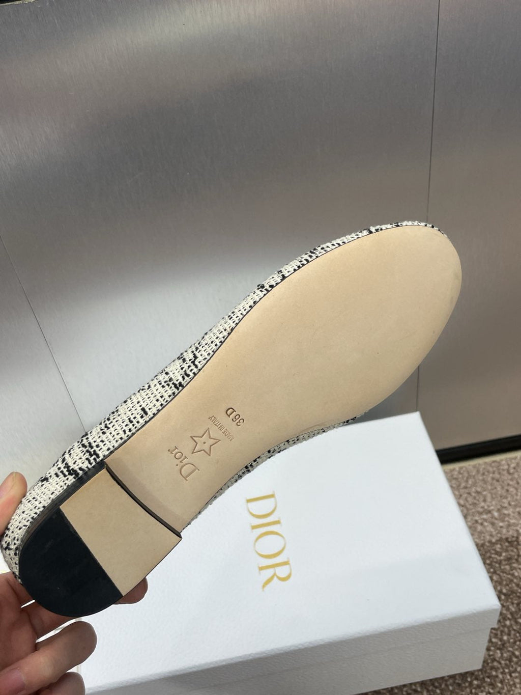 BALLET FLAT IN WHITE MIX BLACK EMBROIDERED CANNAGE TWEED