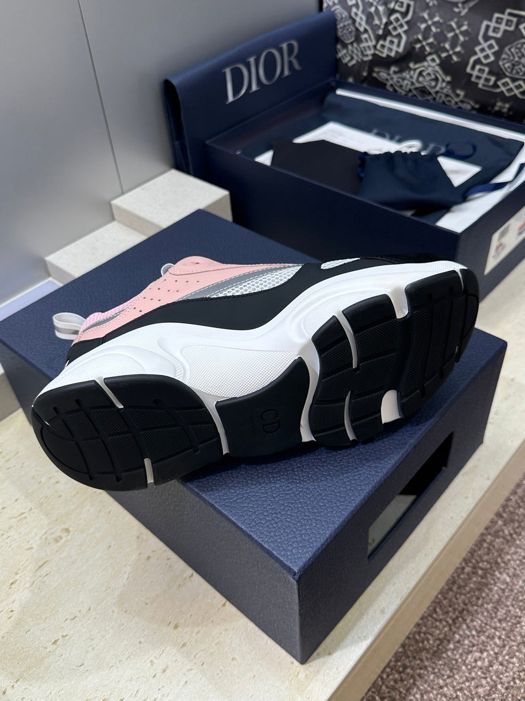 DIOR 26S SNEAKERS STYLE 033
