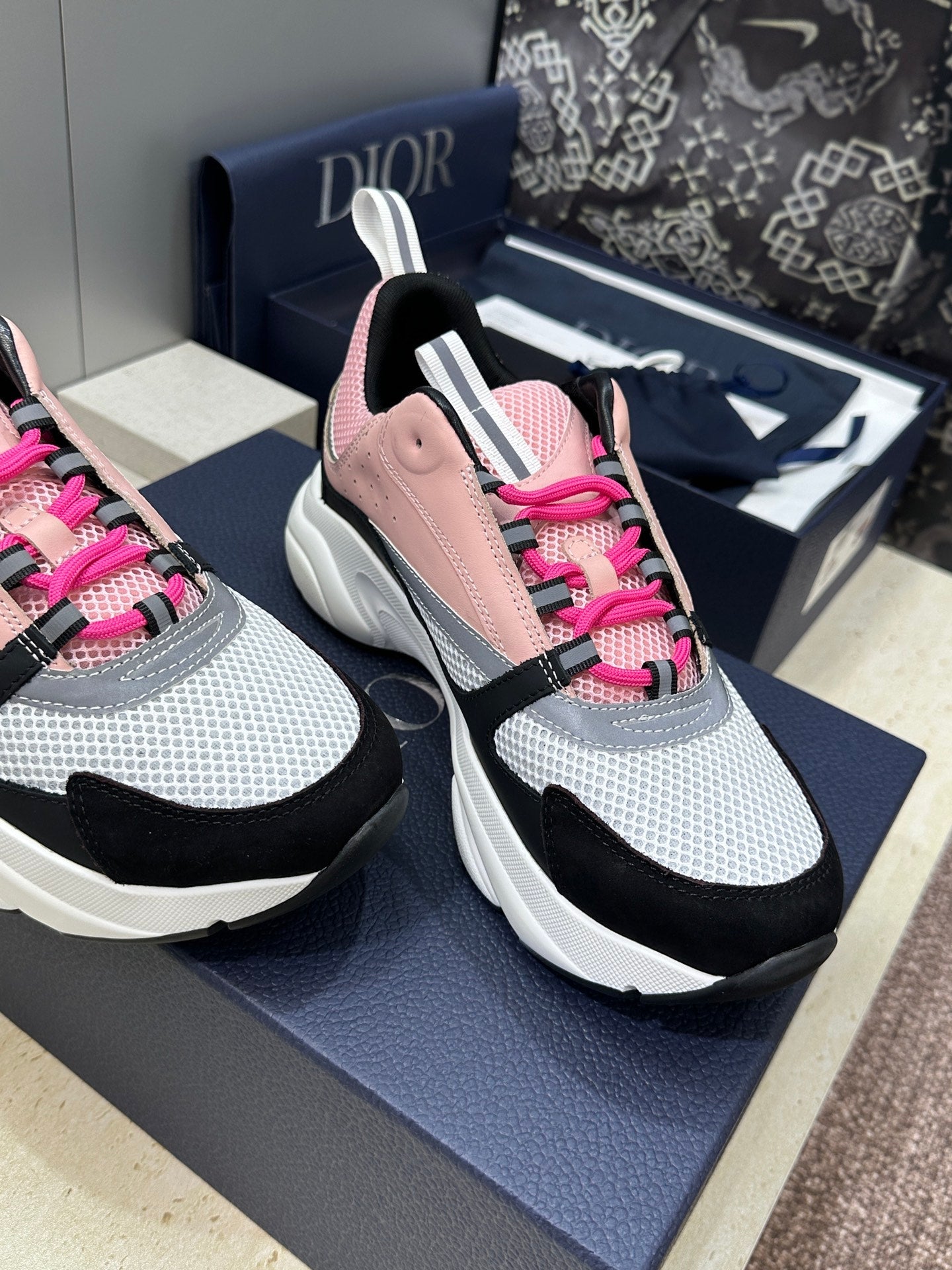 DIOR 26S SNEAKERS STYLE 033