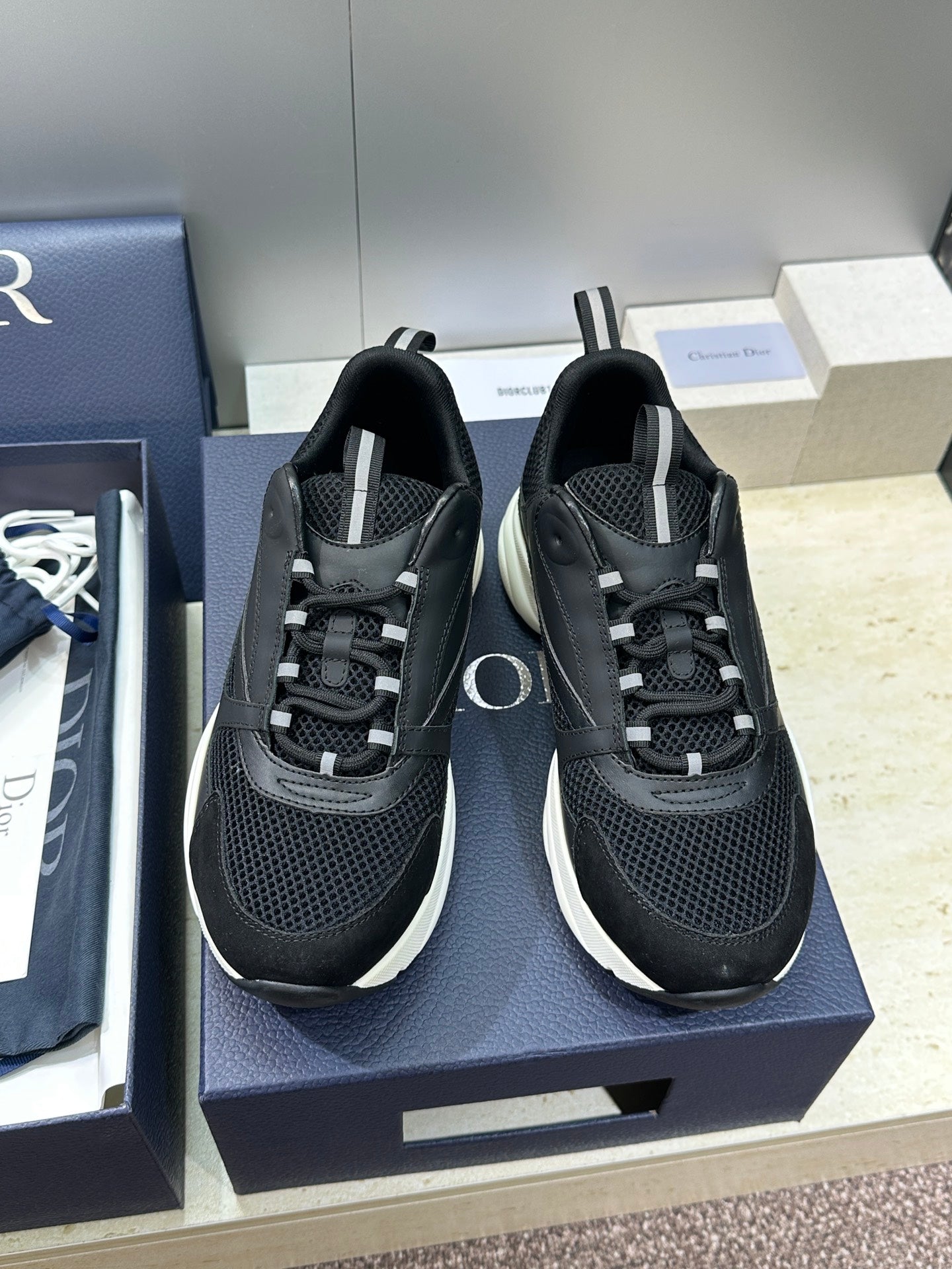 DIOR 26S SNEAKERS STYLE 031