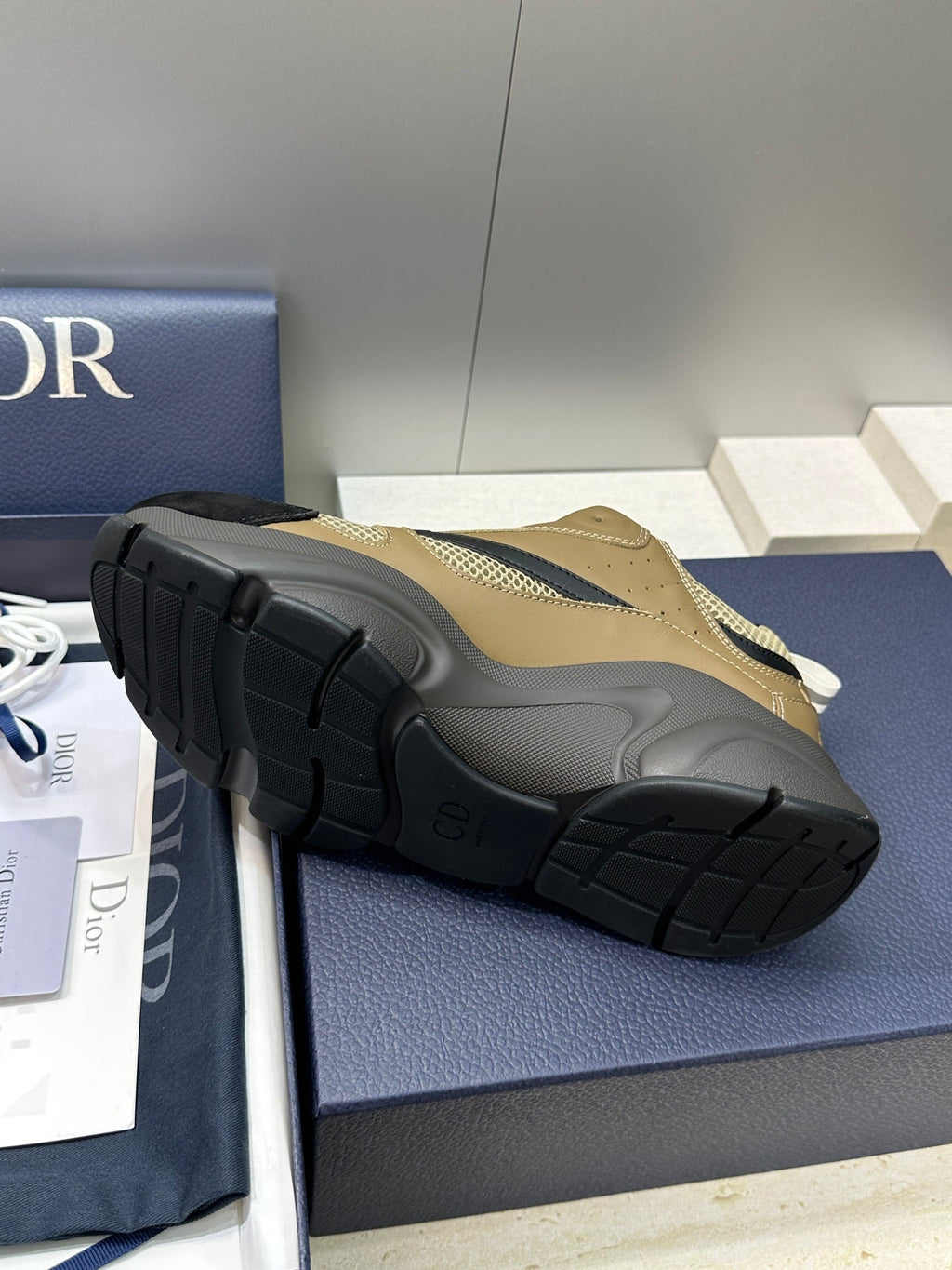 DIOR 26S SNEAKERS STYLE 020