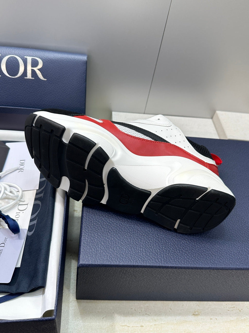 DIOR 26S SNEAKERS STYLE 011