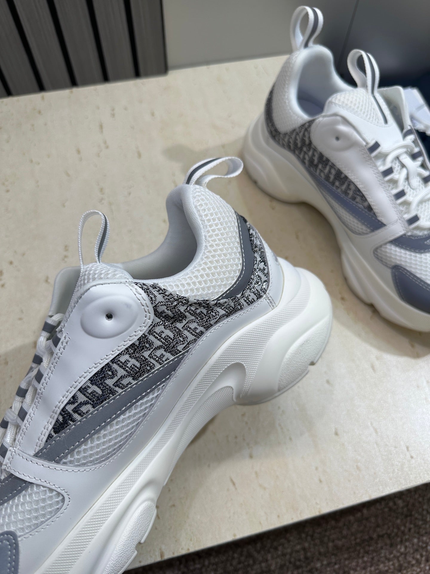 DIOR 26S SNEAKERS STYLE 004