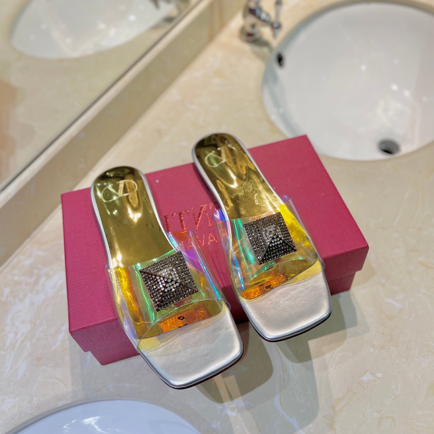 VALENTINO 26S FLAT SLIDES IN SILVER MIX GOLD LAMBSKIN WITH CRYSTAL