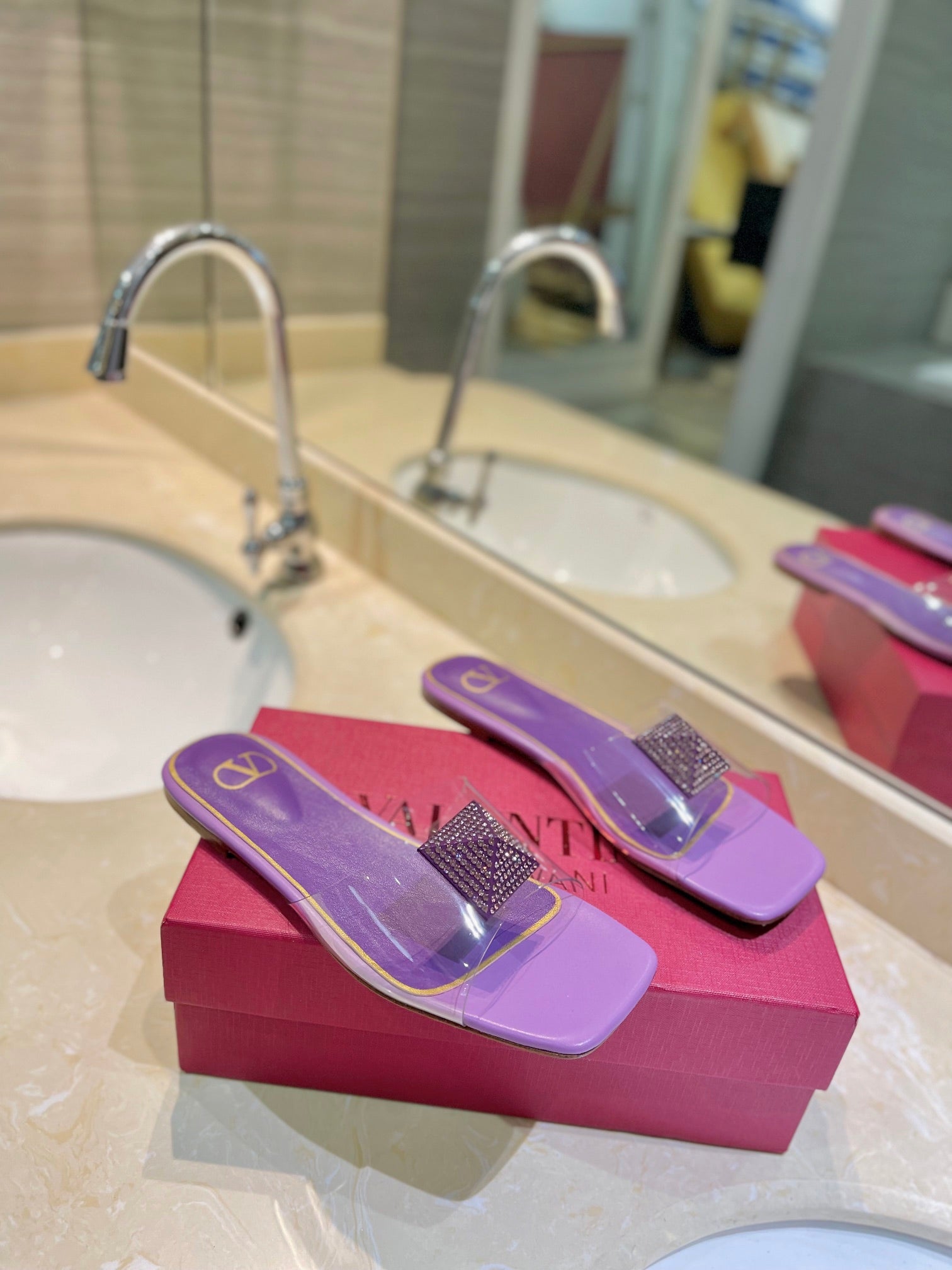 VALENTINO 26S FLAT SLIDES IN PURPLE LAMBSKIN WITH CRYSTAL