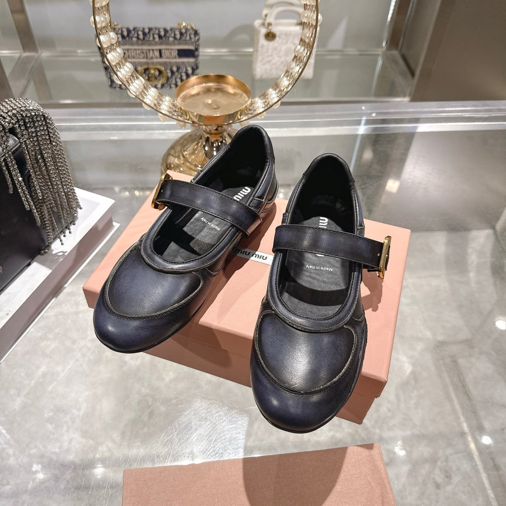 MIUMIU 26S MARY JANE FLATS IN BLACK CALFSKIN GOLD BUCKLE