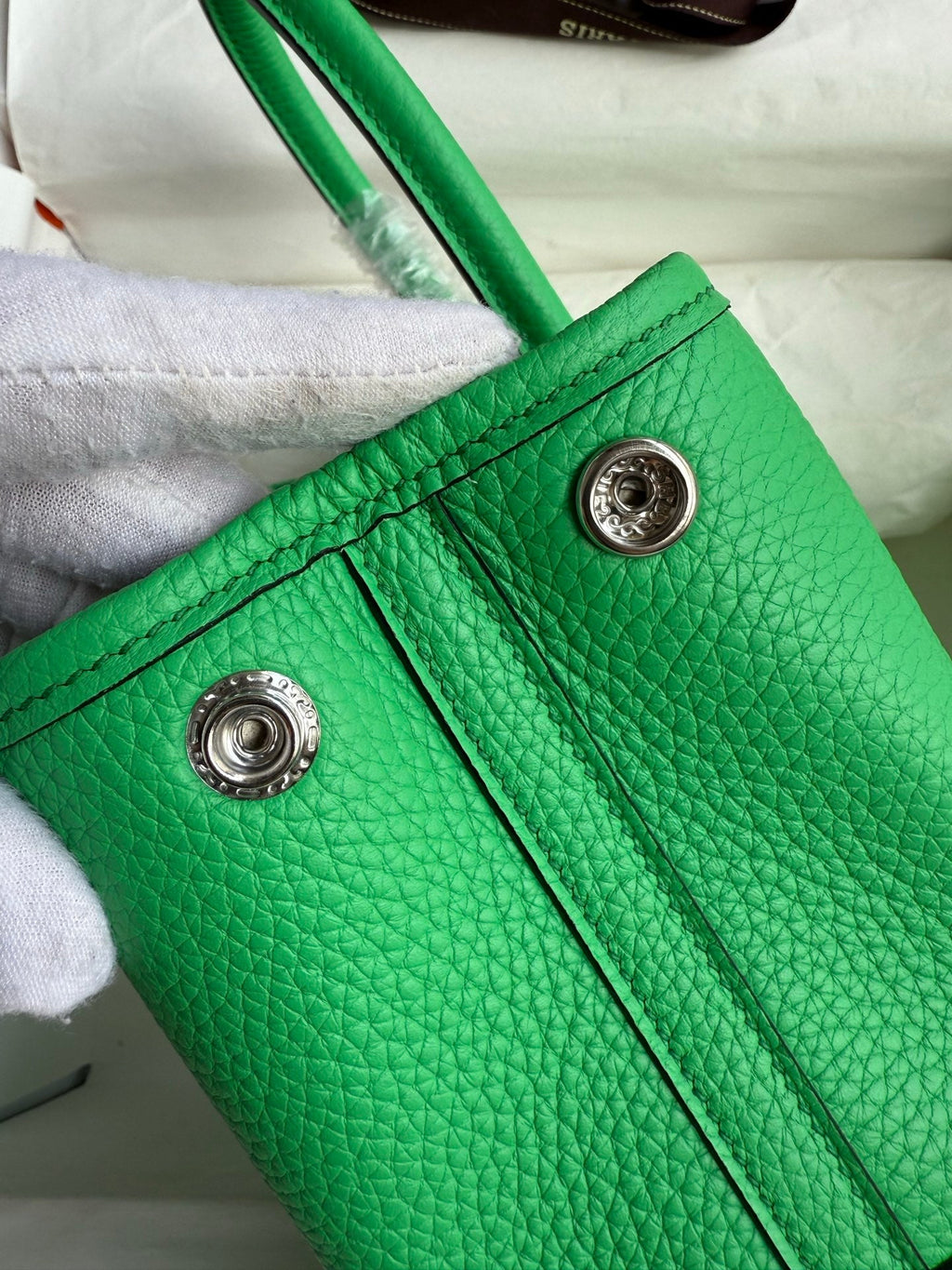 HM 25S GARDEN PARTY 23 CM IN GREEN TOGO