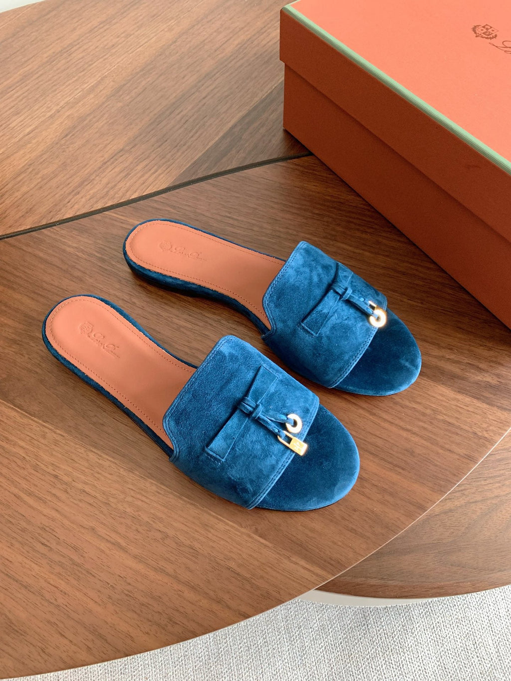LP 26S SUMMER CHARMS SLIDES IN DARK BLUE SUEDE GOLD HARDWARE