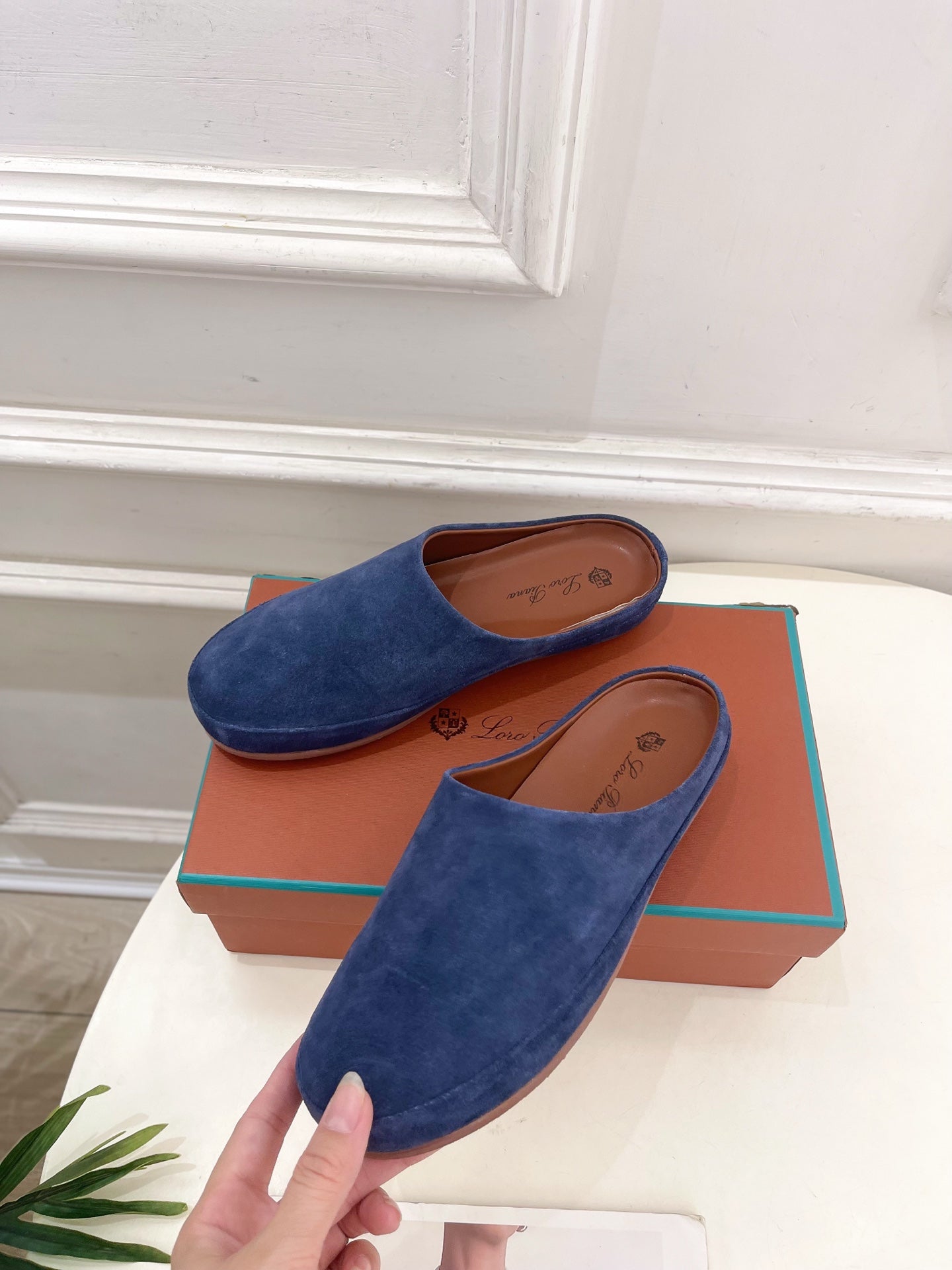 LP 25S MULES IN NAVY BLUE SUEDE