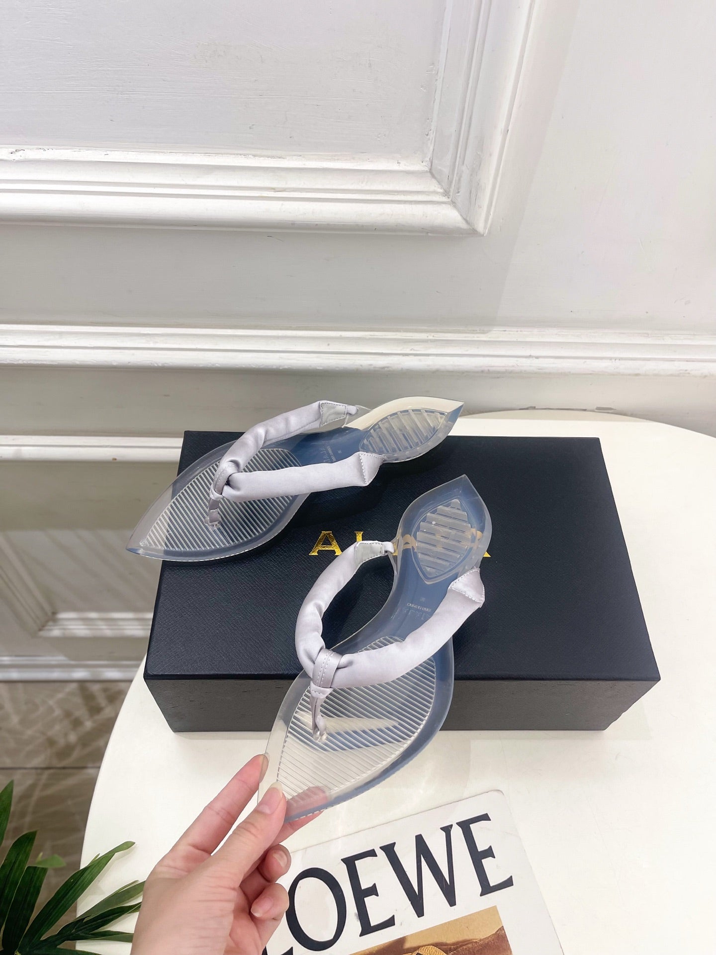ALAIA 26S THONG SANDALS IN PEARL GREY SATIN AND TRANSPARENT PVC