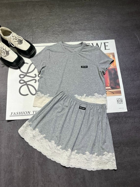 MIUMIU 26S TOP AND SKIRT SET STYLE 1099